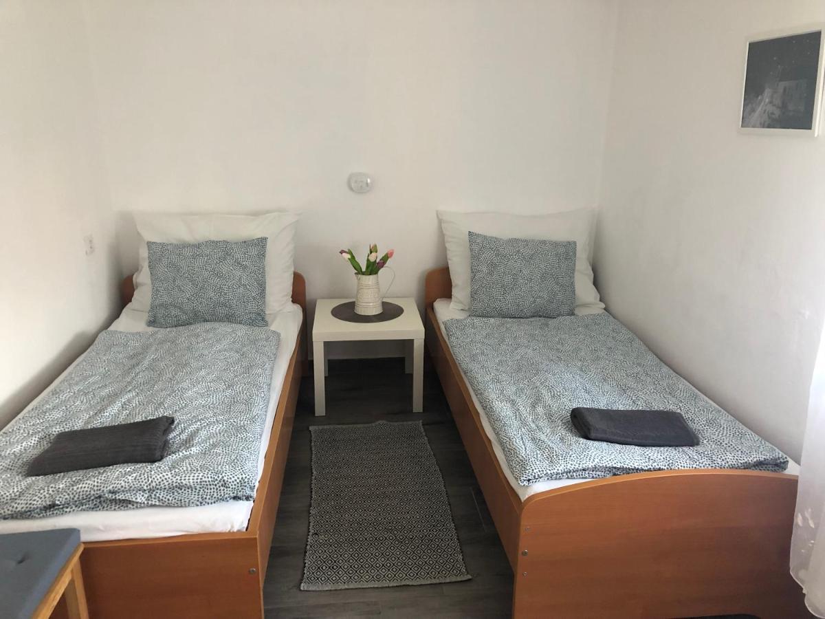 Dalia Apartman Gyoemro מראה חיצוני תמונה